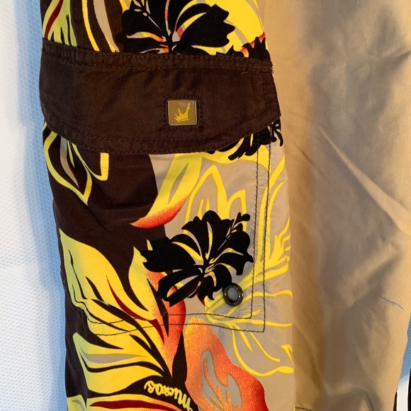 Micros men’s swimsuit with tropical print. - Picture 6 of 6